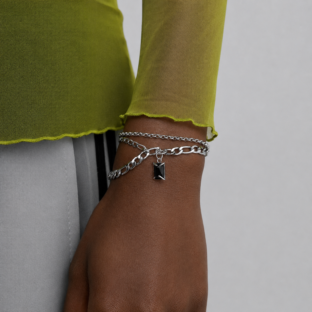 Angelica – Black Gem Layered Chain Bracelet