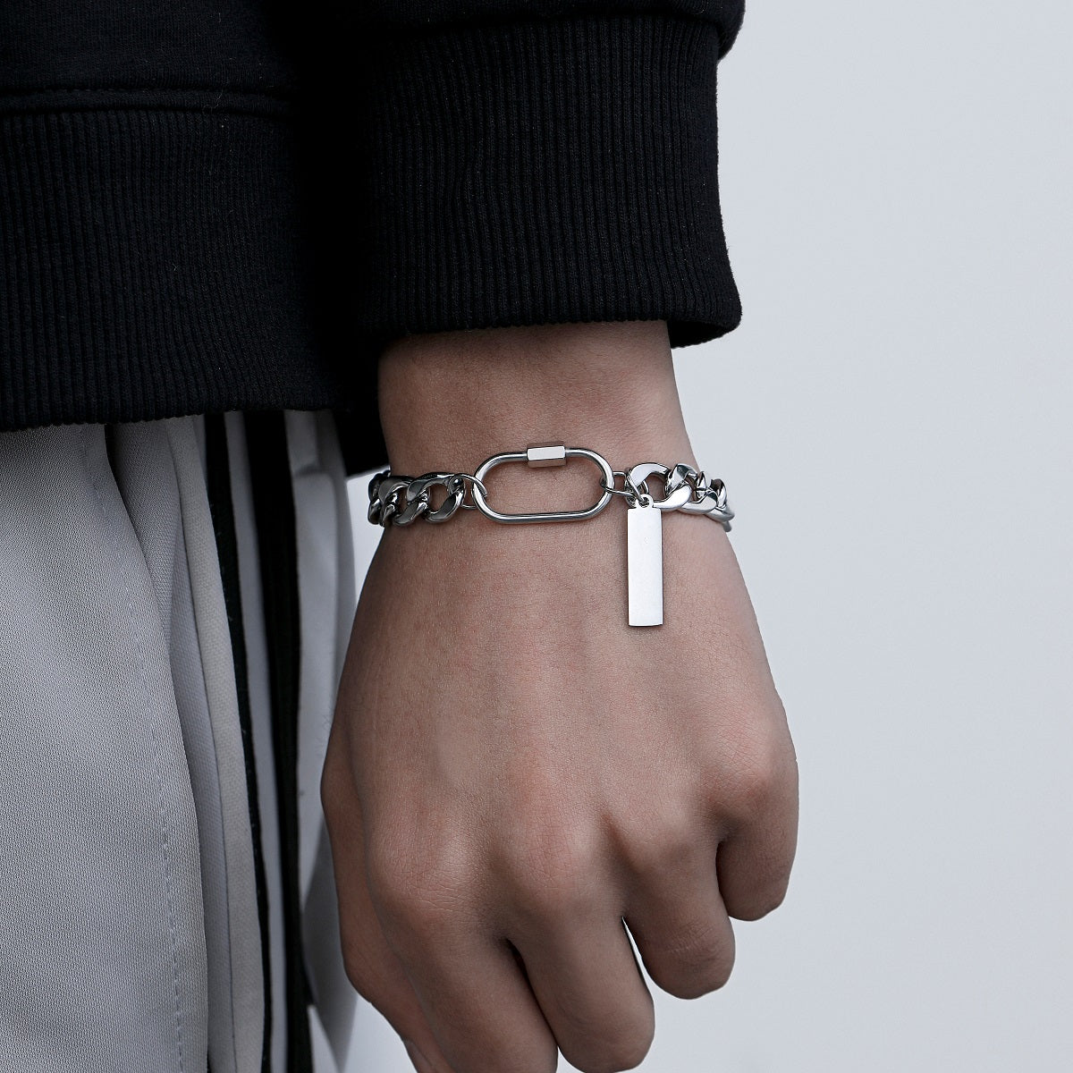 Vesper – Stainless Steel Lock Chain Bracelet – Frankie and June
